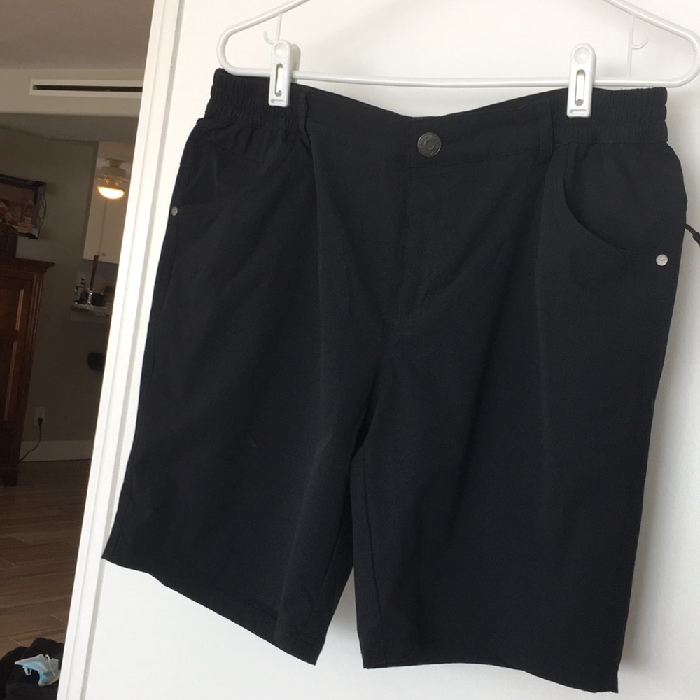 Women’s active shorts